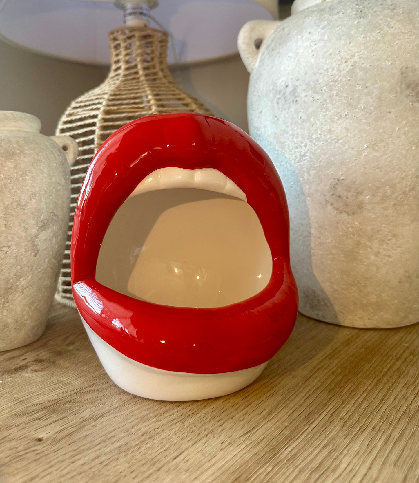 Ceramic red lips storage bowl