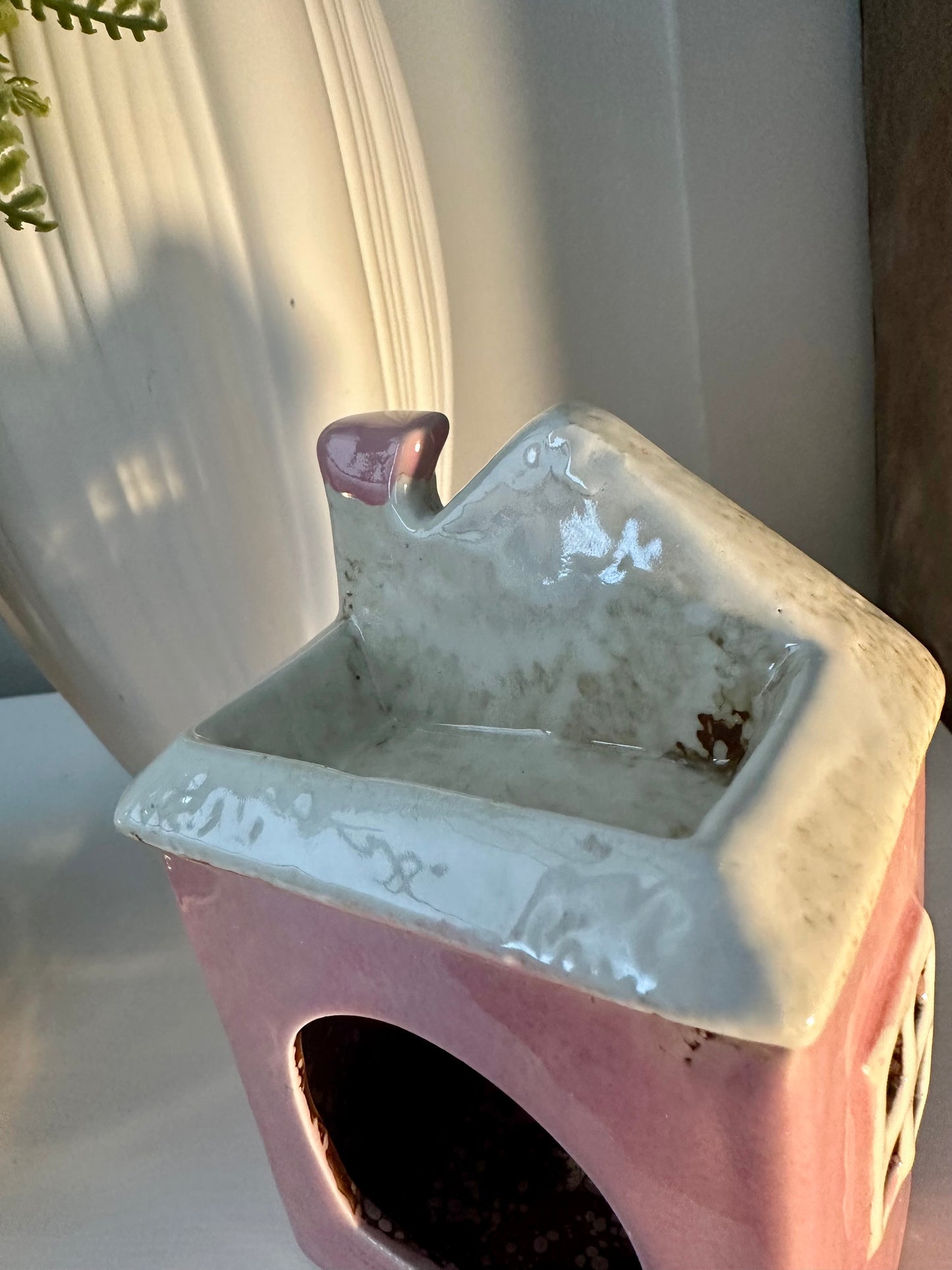 Pink Ceramic Wax and Oil Warmer